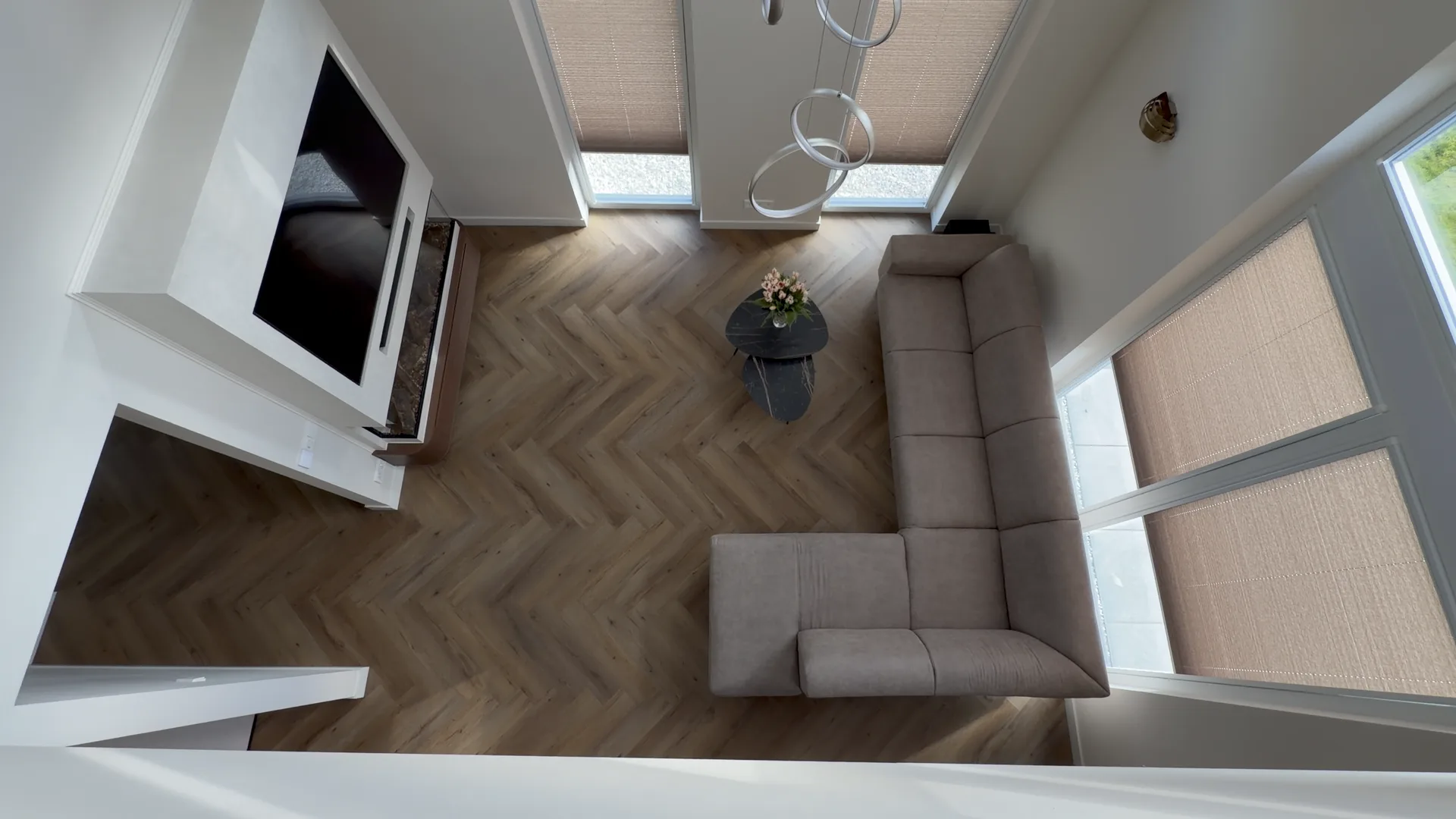 vide woonkamer hoog